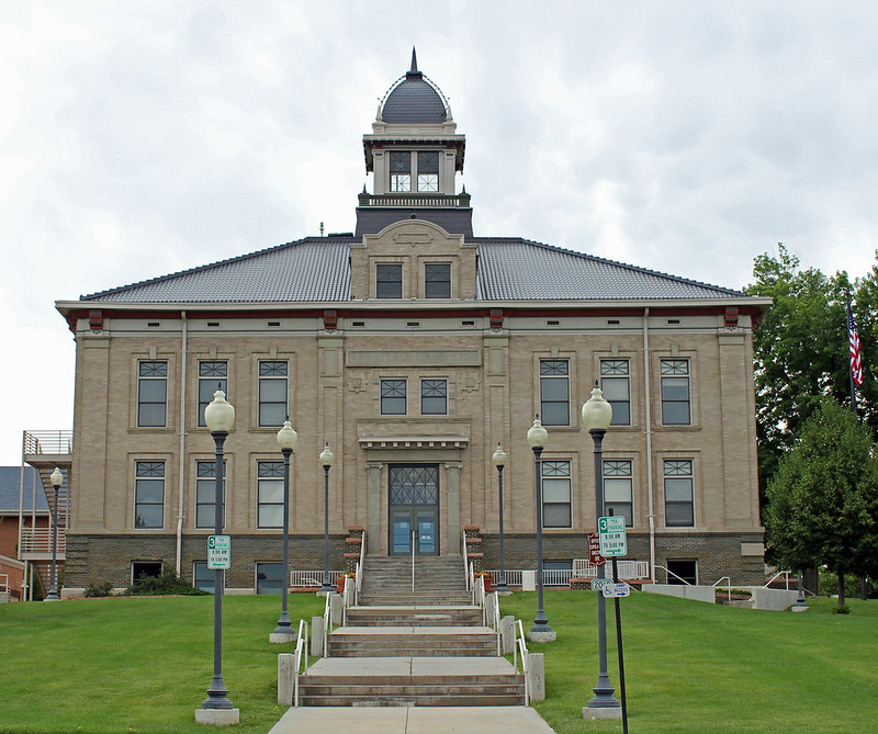 Littleton, CO courthouse, a city served by Basement Windows fo Denver